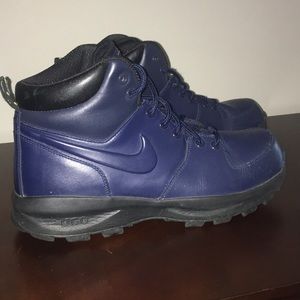 Nike boots